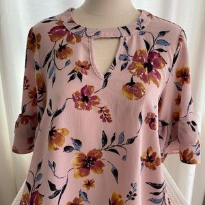 Floral Top Ruffle sleeves